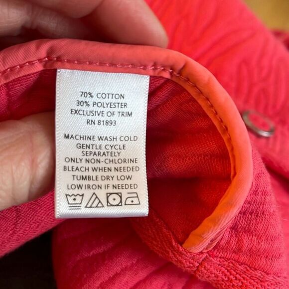 Isaac Mizrahi Life large coral button down jacket - Picture 4 of 4